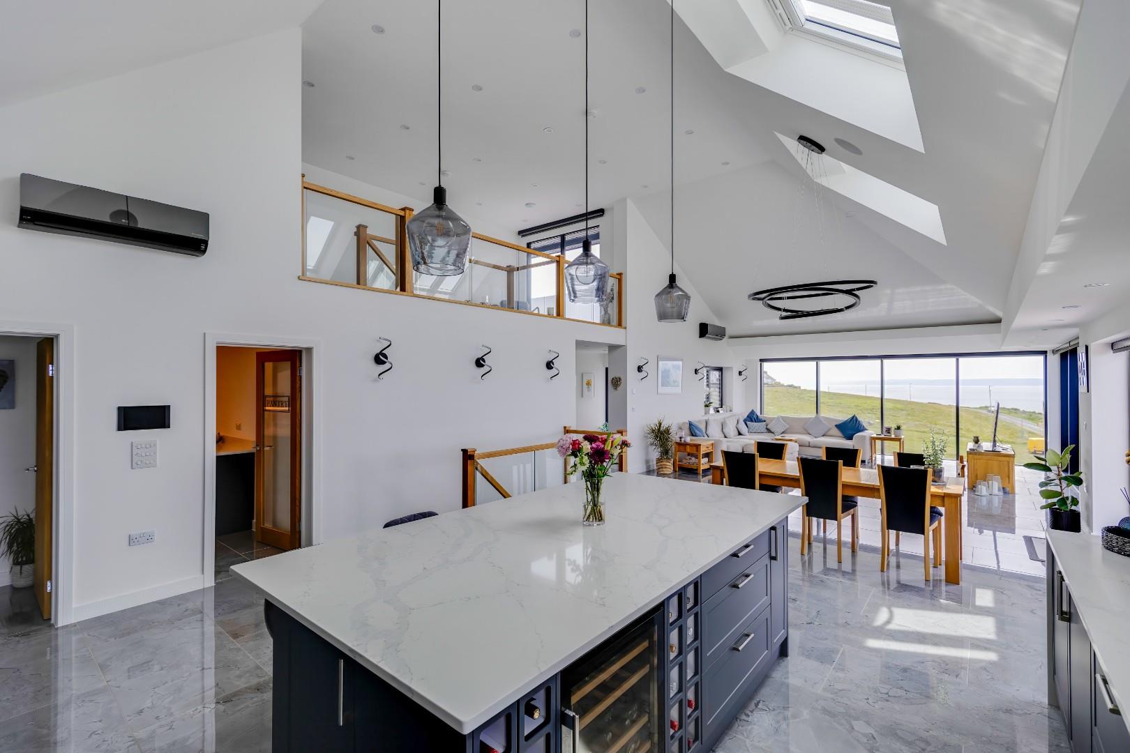 West Farm Close, Ogmore-By-Sea, Vale of Glamorgan, CF32 0PT
